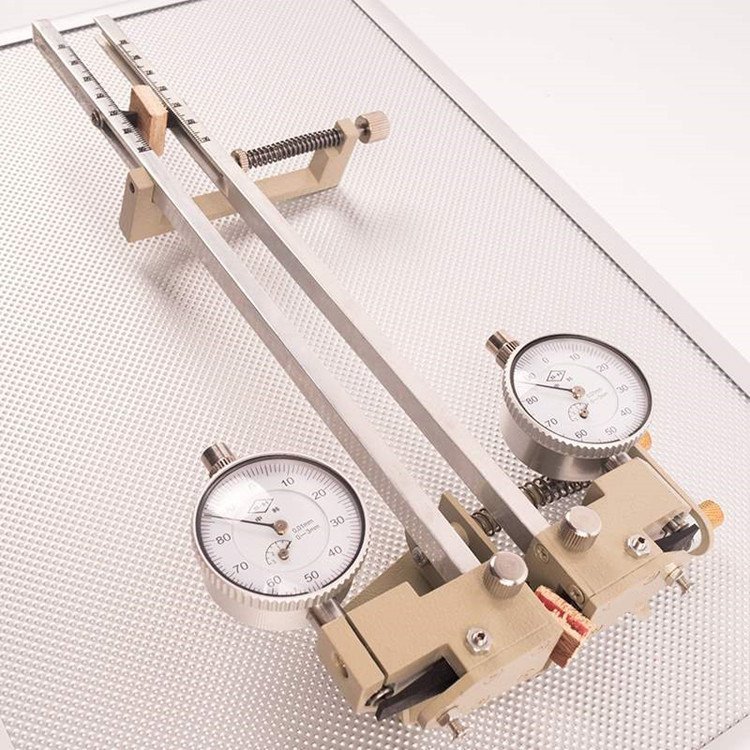 DY-2型 蝶式引伸仪 